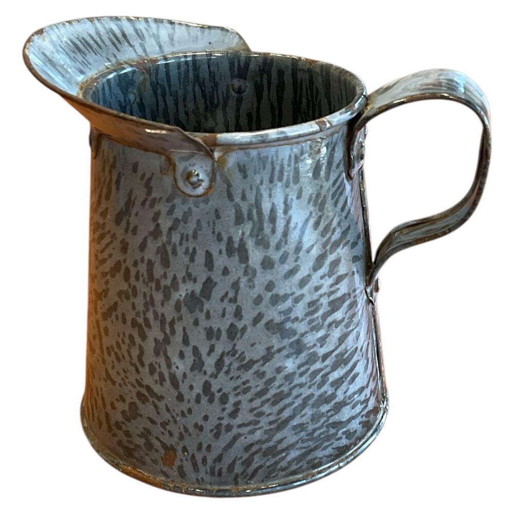 Pint Gray Measure Graniteware Mottled‎ Enamel Rivoted Spout Loop Handle Vintage